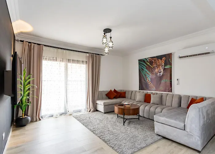 Nasr City Apt, 5 Min To City Stars Mall & More